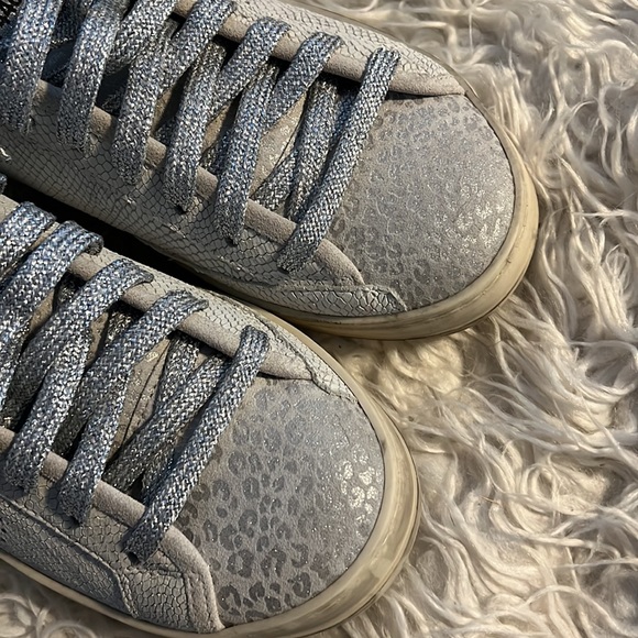 P448 Johnny - Picture 2 of 5